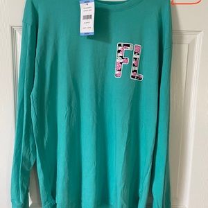 NWT Size LG, Long Sleeve Tee from Bealls, in Florida. Super pretty teal color!